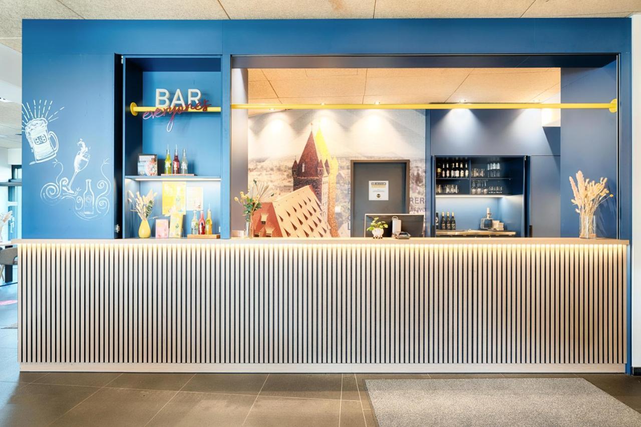 B&B Hotel Nuernberg-Plaerrer Exteriör bild